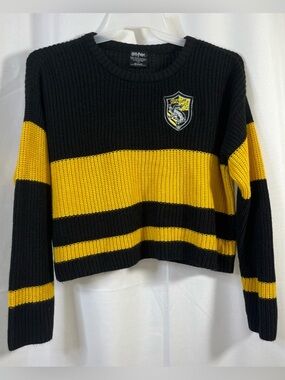 Harry Potter Sweater Womens  Black Yellow Cropped Hufflepuff Crest Patch Large